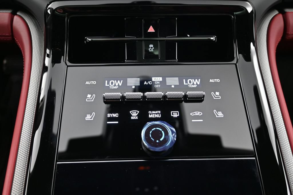 New 2026 Porsche Panamera 4 AWD/4WD image 17