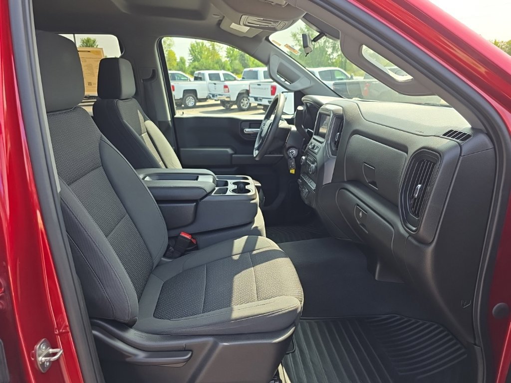 Used 2021 Chevrolet Silverado 1500 Custom Trail Boss AWD/4WD image 26