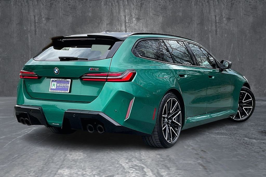 Used 2026 BMW M5 Touring image 6