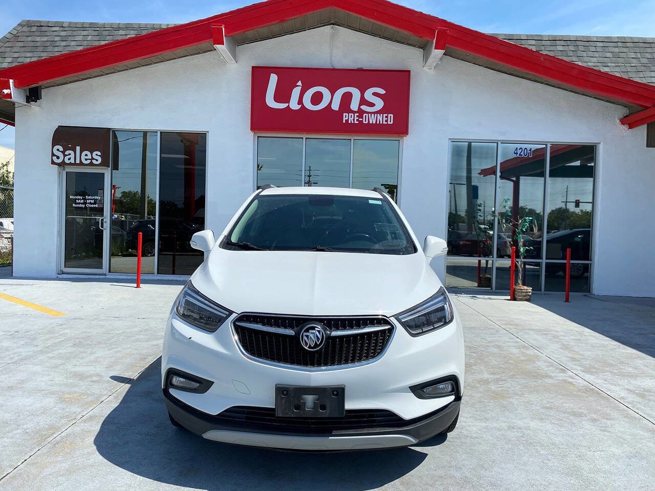 Used 2020 Buick Encore Essence image 22