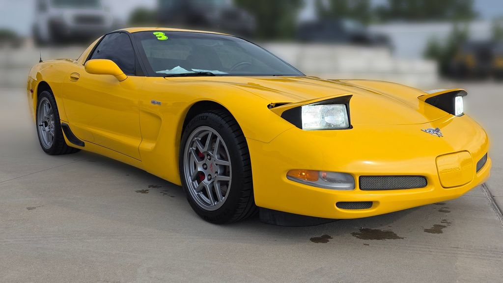 Used 2003 Chevrolet Corvette Z06 w/ Memory Package, 3 Drivers RWD image 7