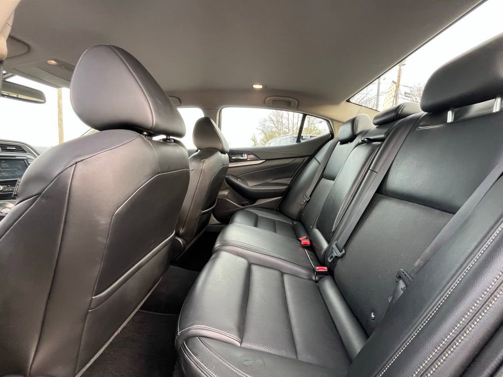 Used 2017 Nissan Maxima 3.5 SV FWD image 17