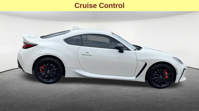 Used 2024 Toyota GR86 Premium w/ Performance Package RWD image 10