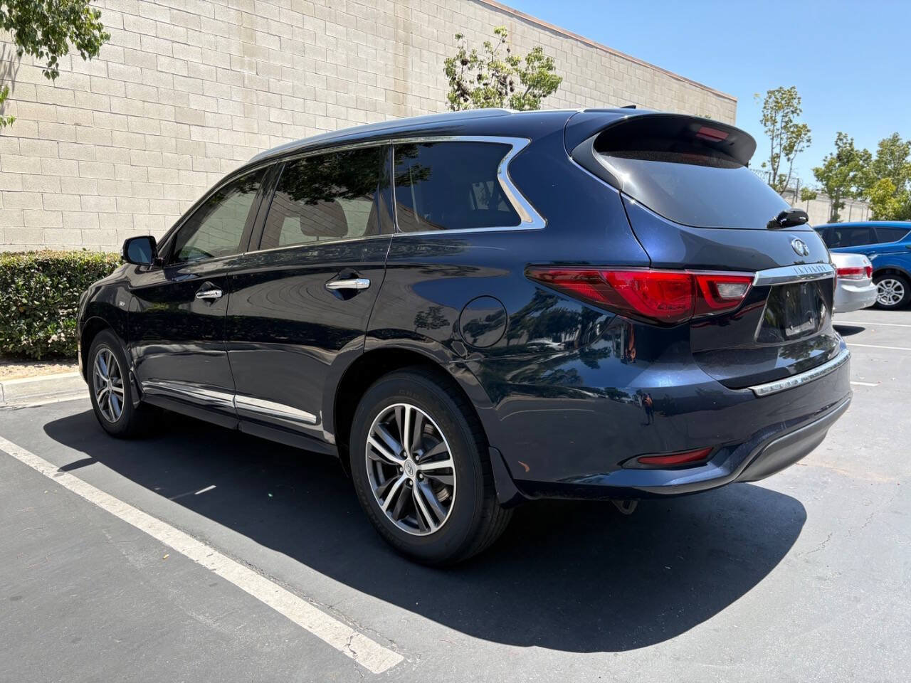 Used 2019 INFINITI QX60 Luxe FWD image 5