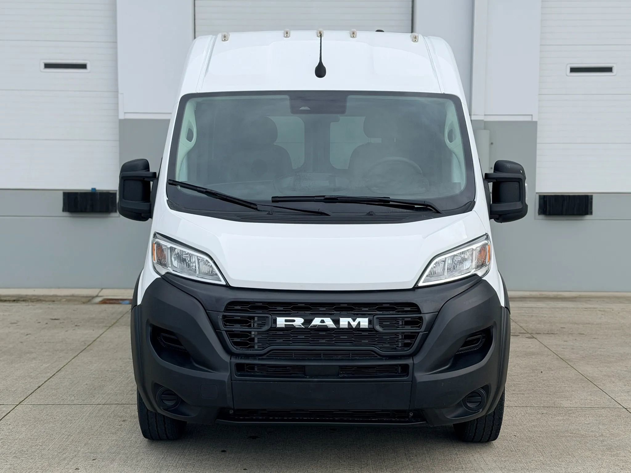 Used 2023 RAM ProMaster 2500 image 8