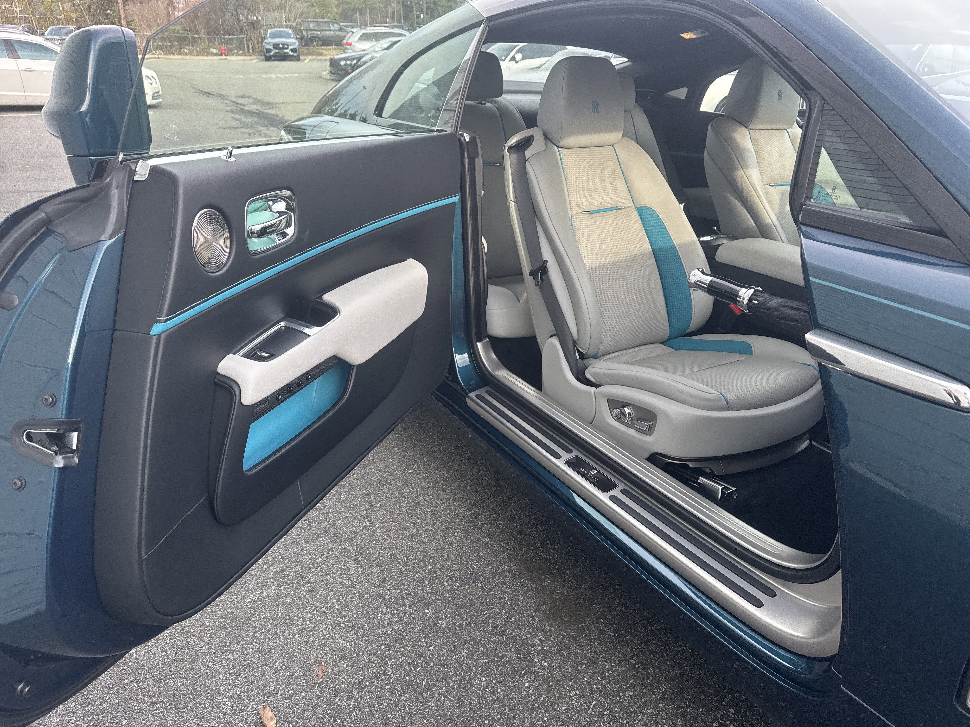 Used 2020 Rolls-Royce Wraith image 36