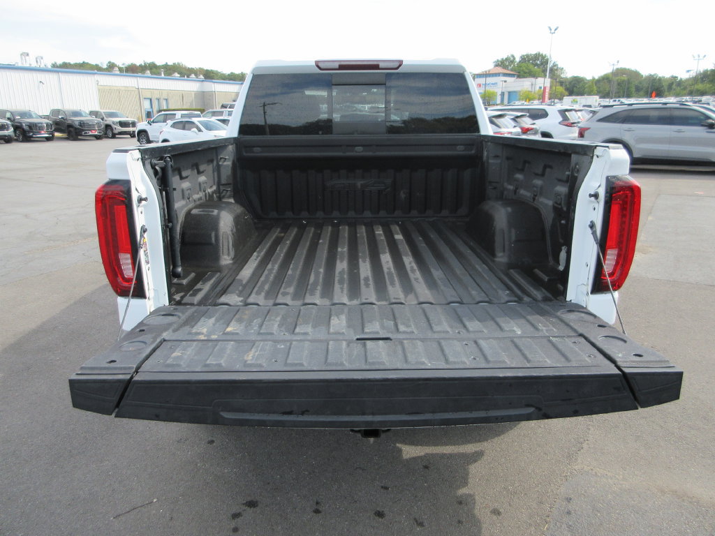 Certified 2022 GMC Sierra 1500 AT4 w/ AT4 Premium Package AWD/4WD image 10
