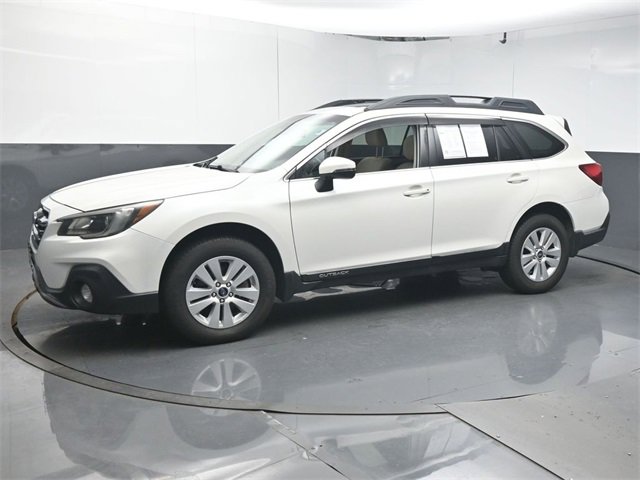Used 2018 Subaru Outback 2.5i Premium image 4
