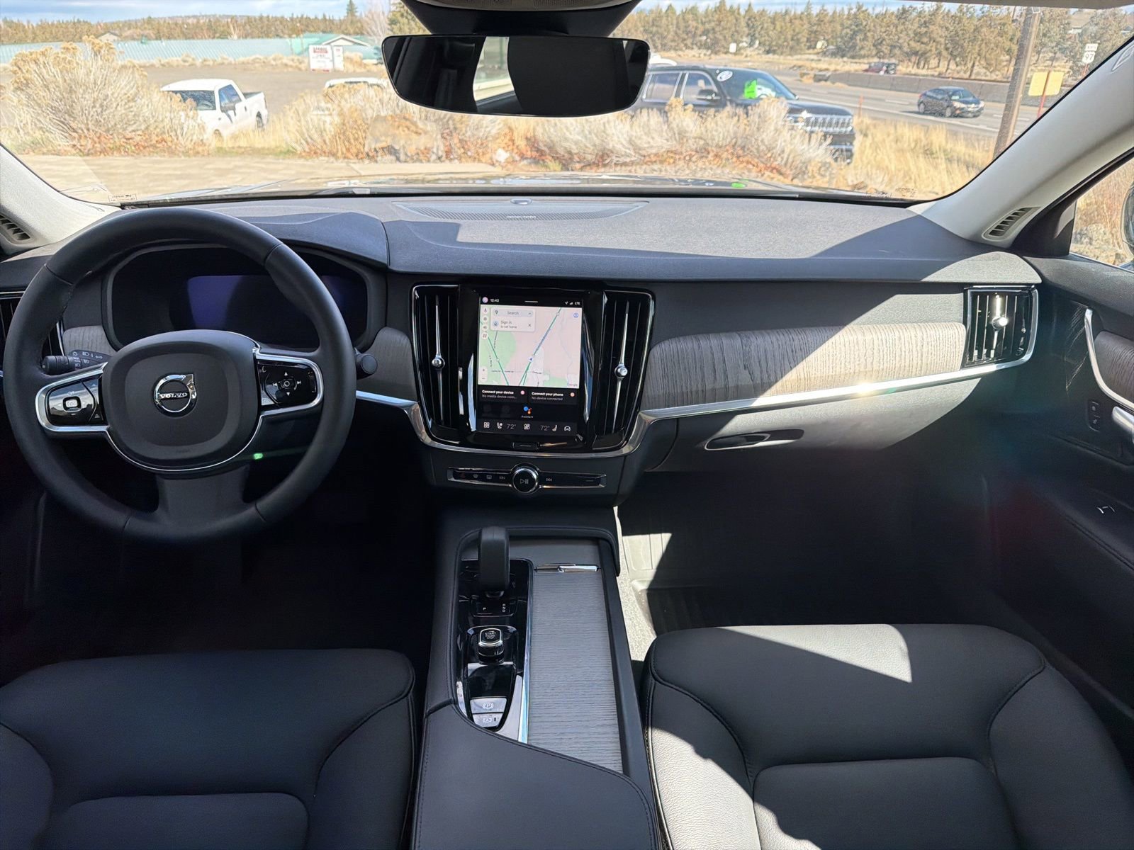 Certified 2025 Volvo S90 B6 Plus w/ Protection Package Premier image 12