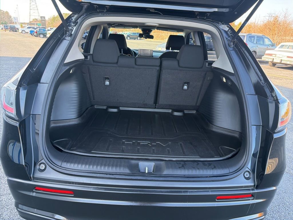 Used 2023 Honda HR-V LX image 22