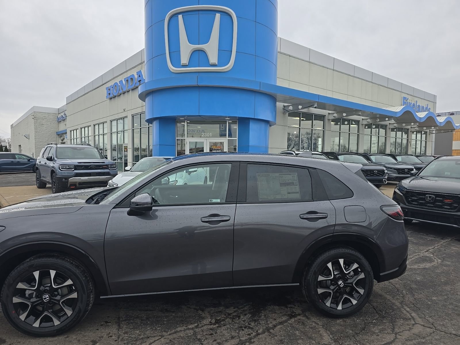 New 2026 Honda HR-V EX-L image 3