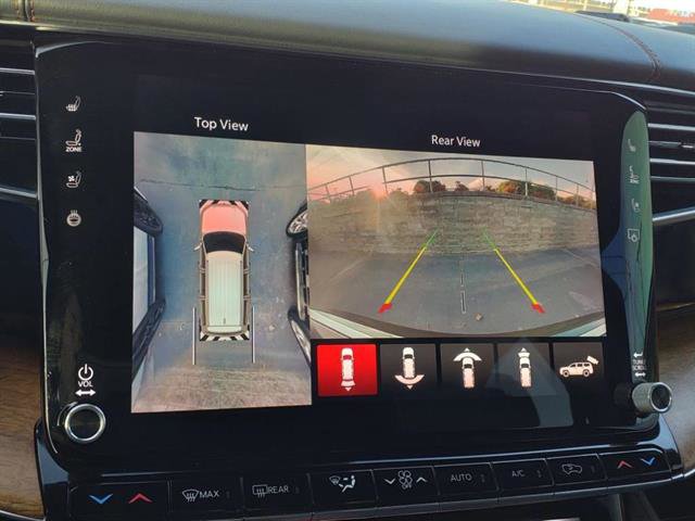 Used 2022 Jeep Grand Wagoneer Series II w/ Convenience Group III image 3