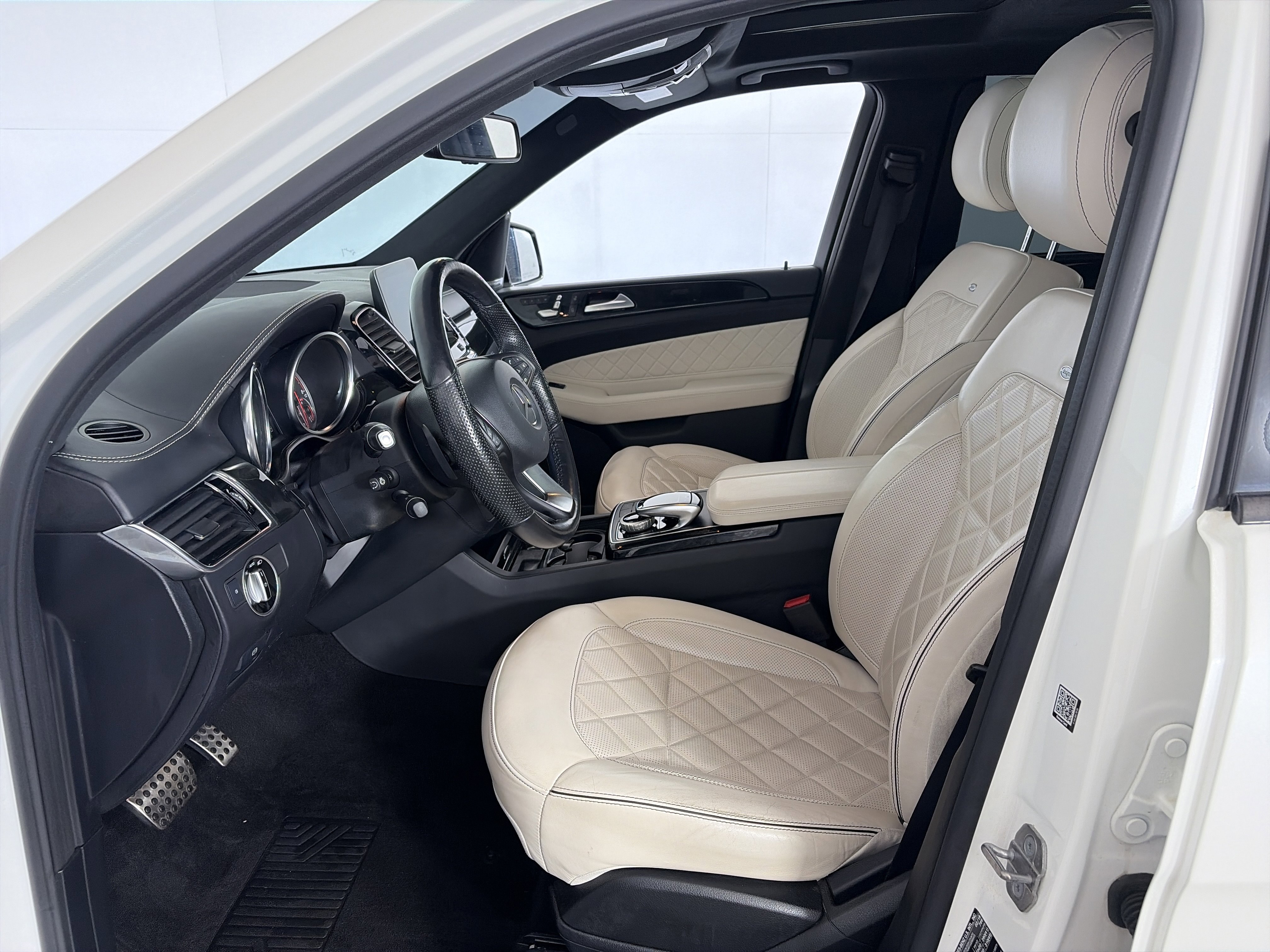 Used 2018 Mercedes-Benz GLE 43 AMG 4MATIC image 9