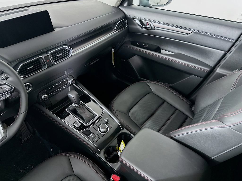 New 2025 MAZDA CX-5 Carbon Edition image 31