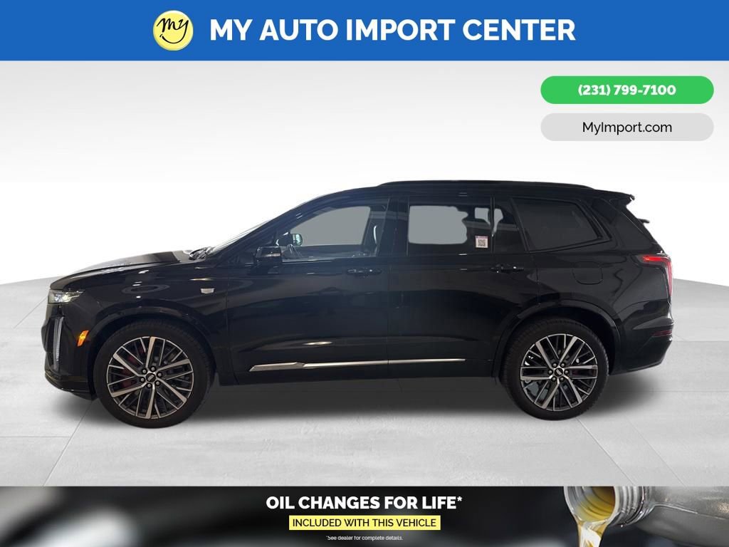 Used 2022 Cadillac XT6 Sport w/ Platinum Package image 4