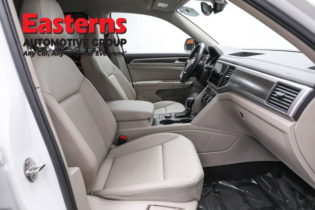 Used 2019 Volkswagen Atlas SE w/ Towing Package image 23