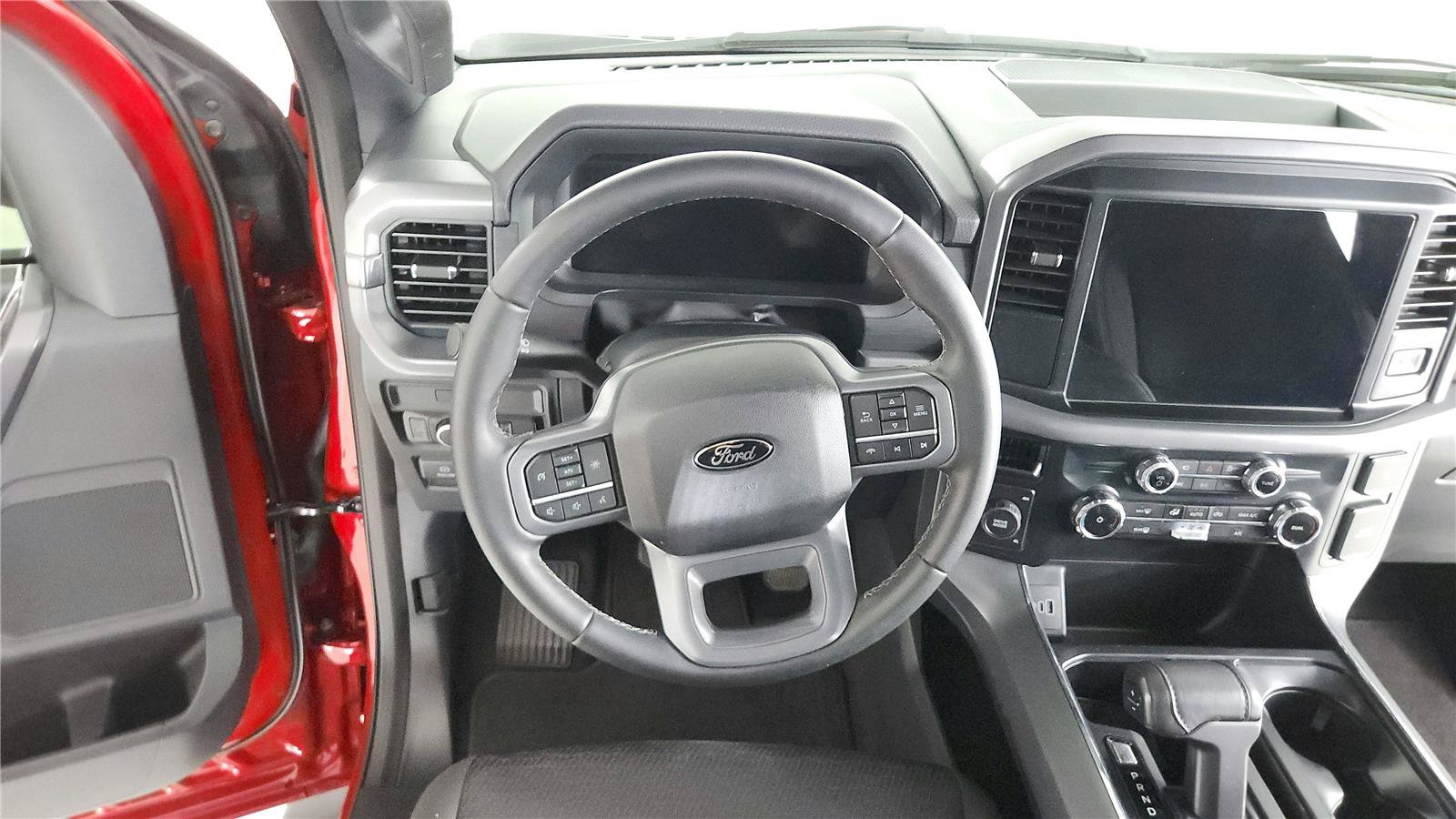 Used 2025 Ford F150 XLT w/ Equipment Group 301A Standard AWD/4WD image 13