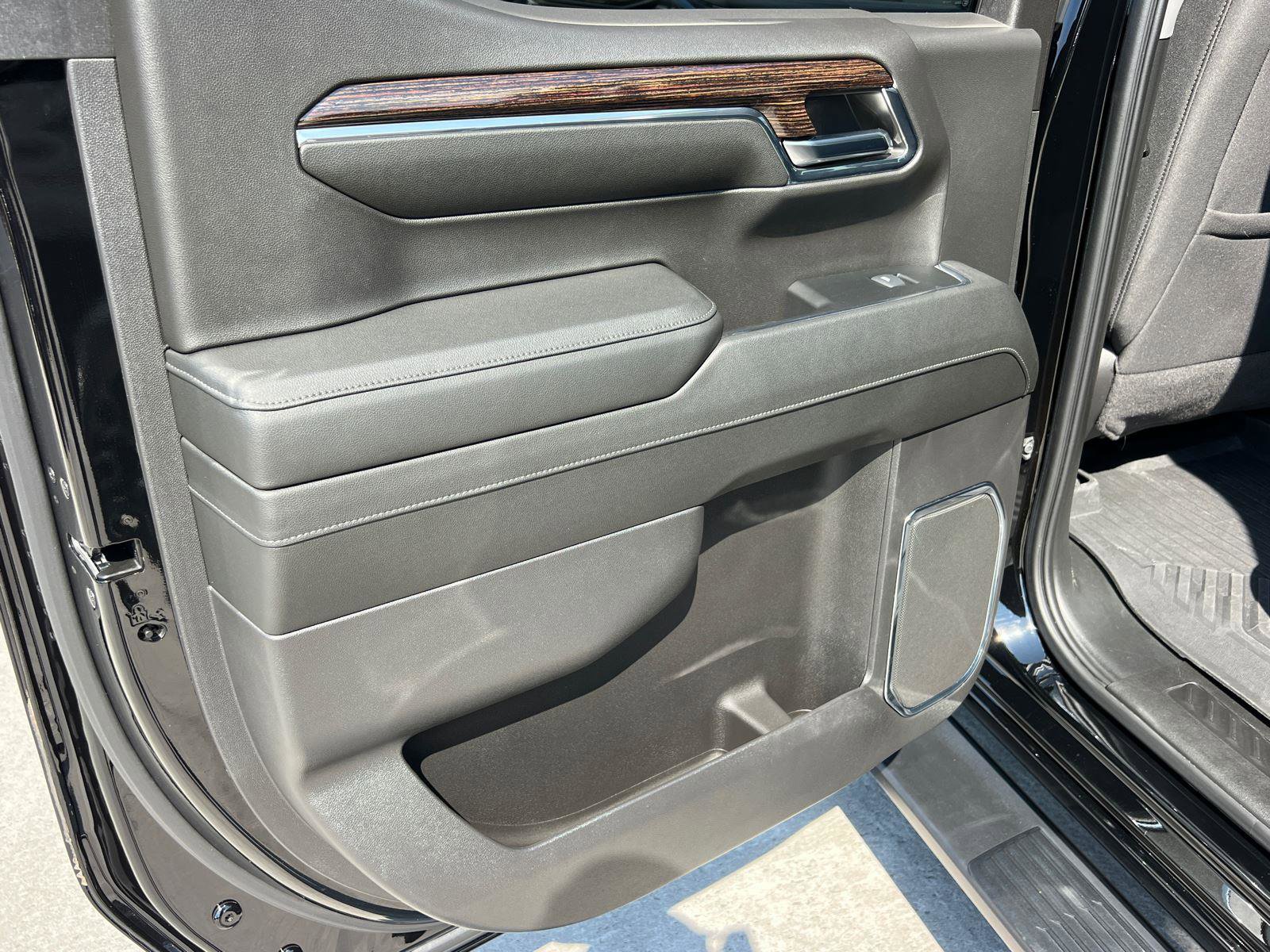 Used 2024 GMC Sierra 1500 Elevation AWD/4WD image 20