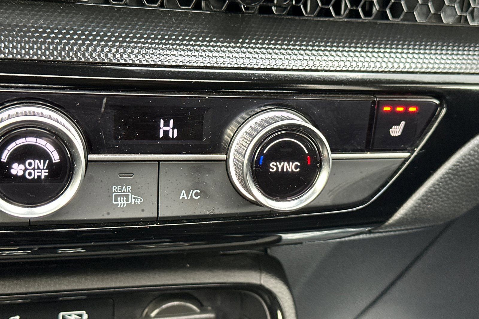 Used 2025 Honda CR-V EX-L image 30