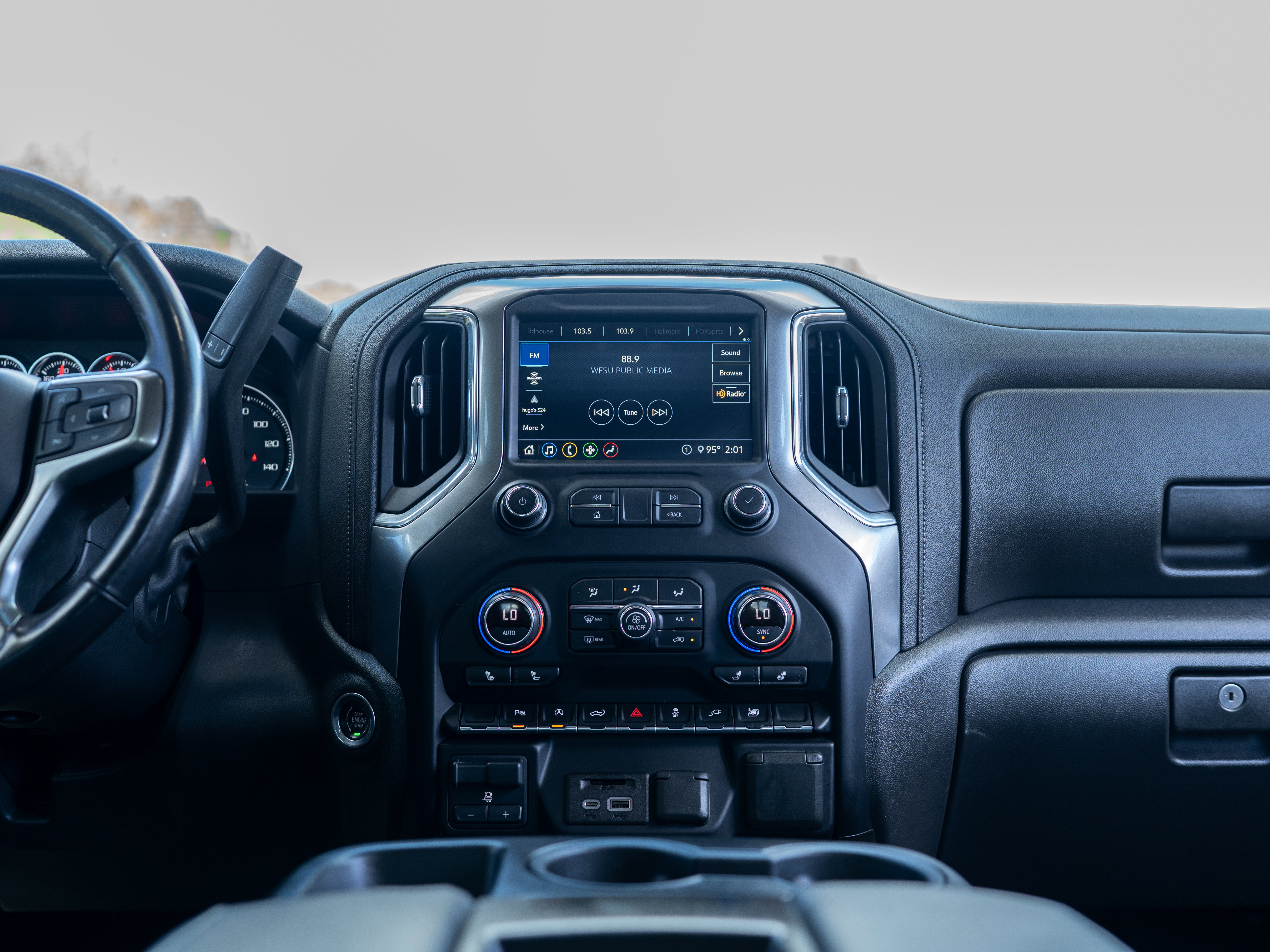 Used 2020 Chevrolet Silverado 1500 LT w/ Texas Edition RWD image 26