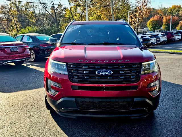 Used 2017 Ford Explorer Sport w/ Equipment Group 401A AWD/4WD image 3
