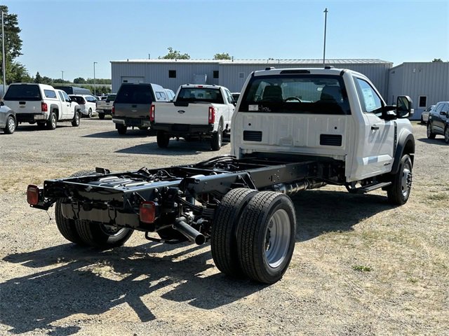 New 2025 Ford F550 4x4 Regular Cab Super Duty image 2