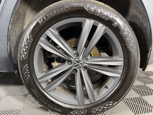 Used 2021 Volkswagen Atlas SE image 13