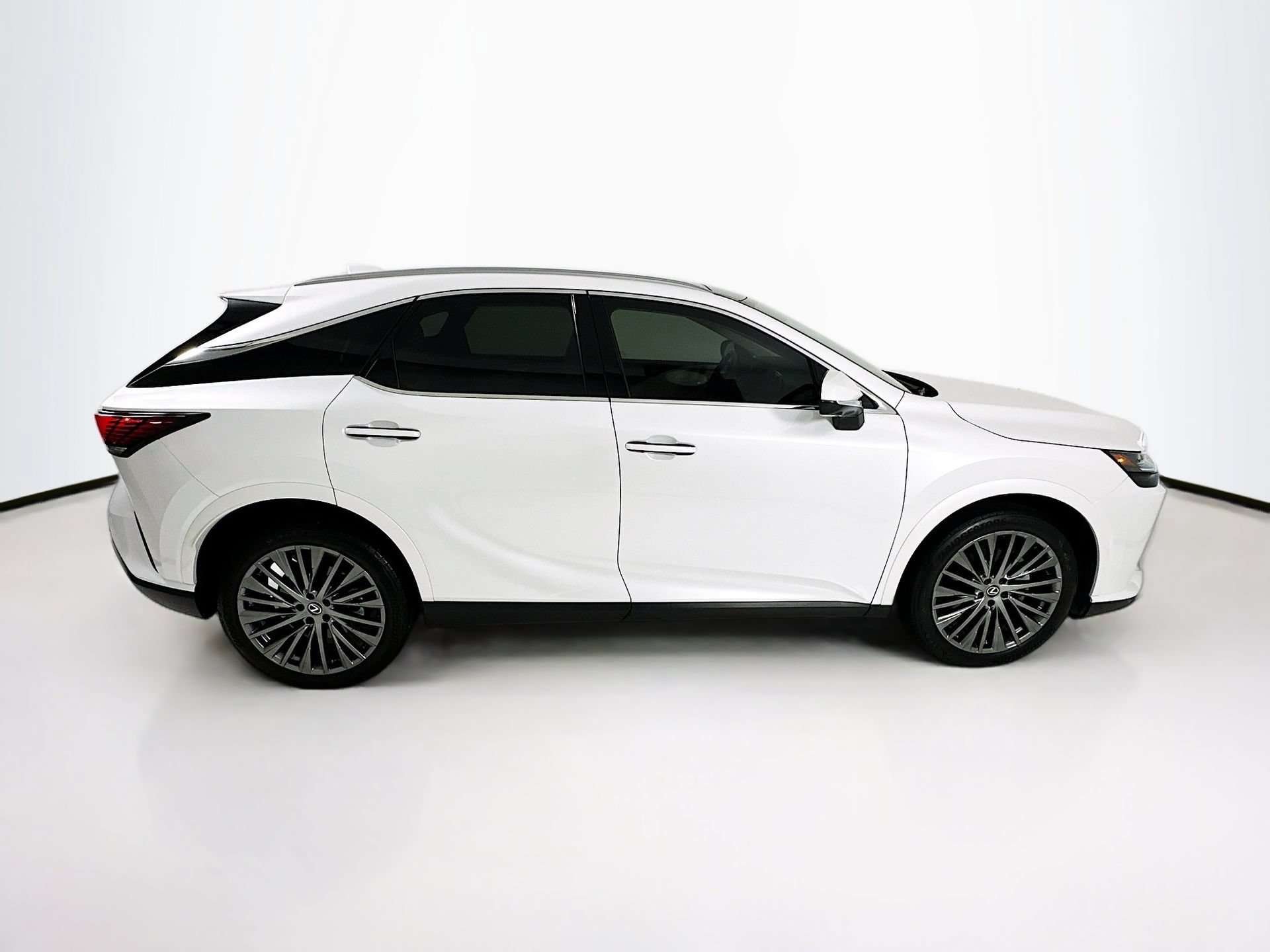 Used 2024 Lexus RX 350 w/ Convenience Package AWD/4WD image 9