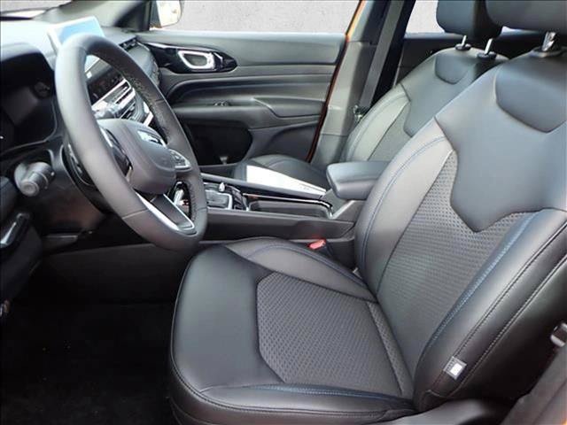 New 2026 Jeep Compass Latitude AWD/4WD image 12