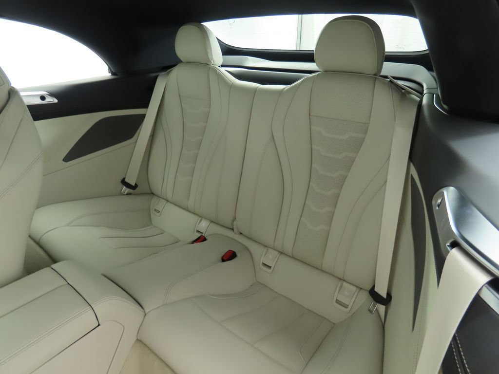 New 2026 BMW 840i Convertible w/ Comfort Seating Package image 19