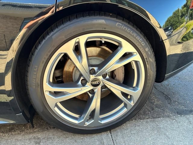 Used 2023 Audi e-tron GT Premium Plus AWD/4WD image 31
