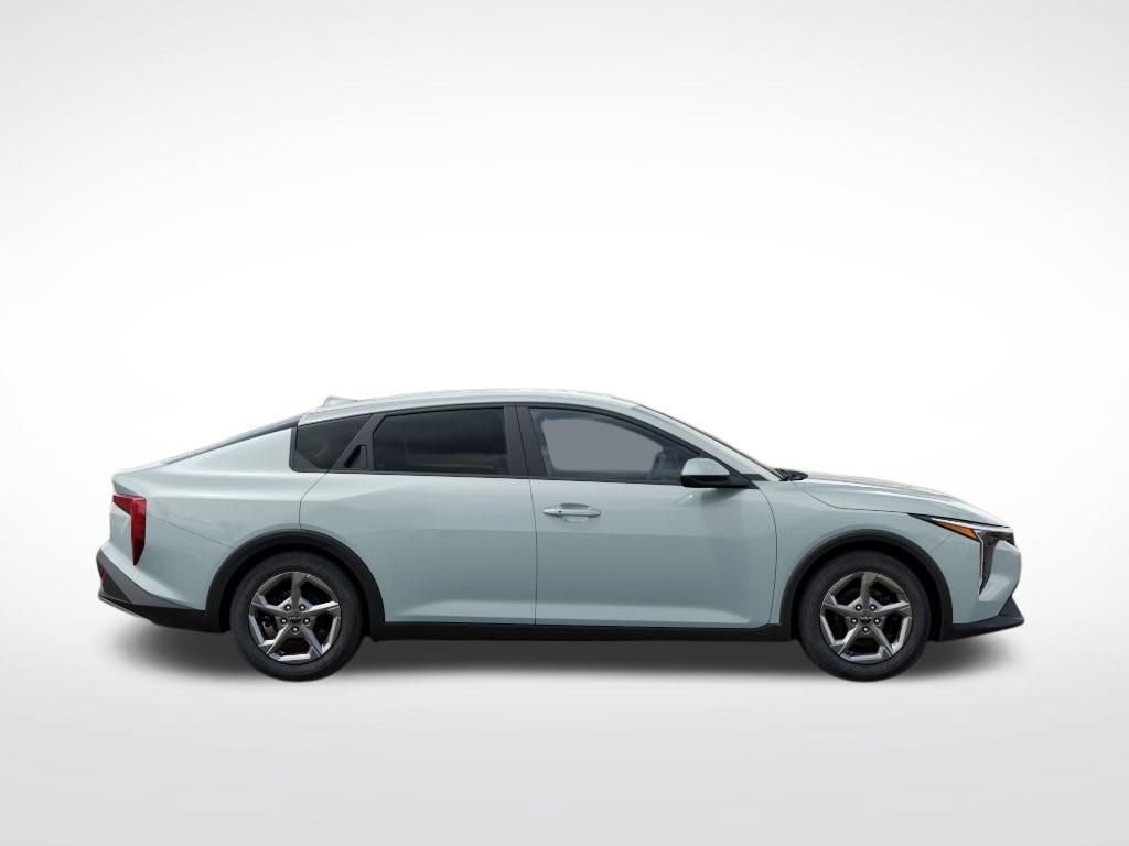 New 2026 Kia K4 FWD image 8
