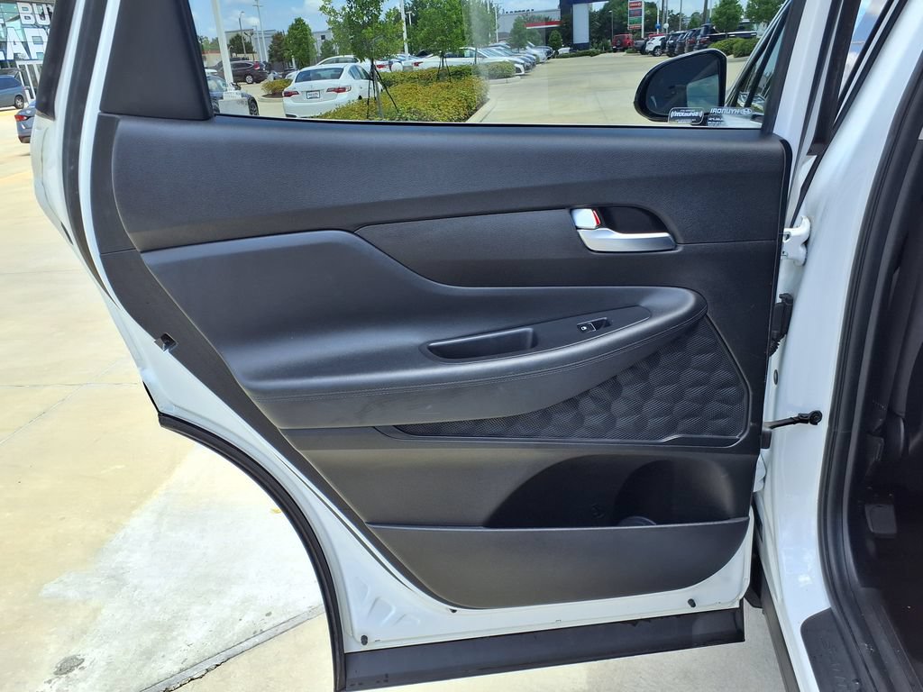 Used 2022 Hyundai Santa Fe SEL FWD image 15