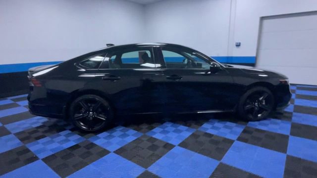 Certified 2023 Honda Accord Sport image 9