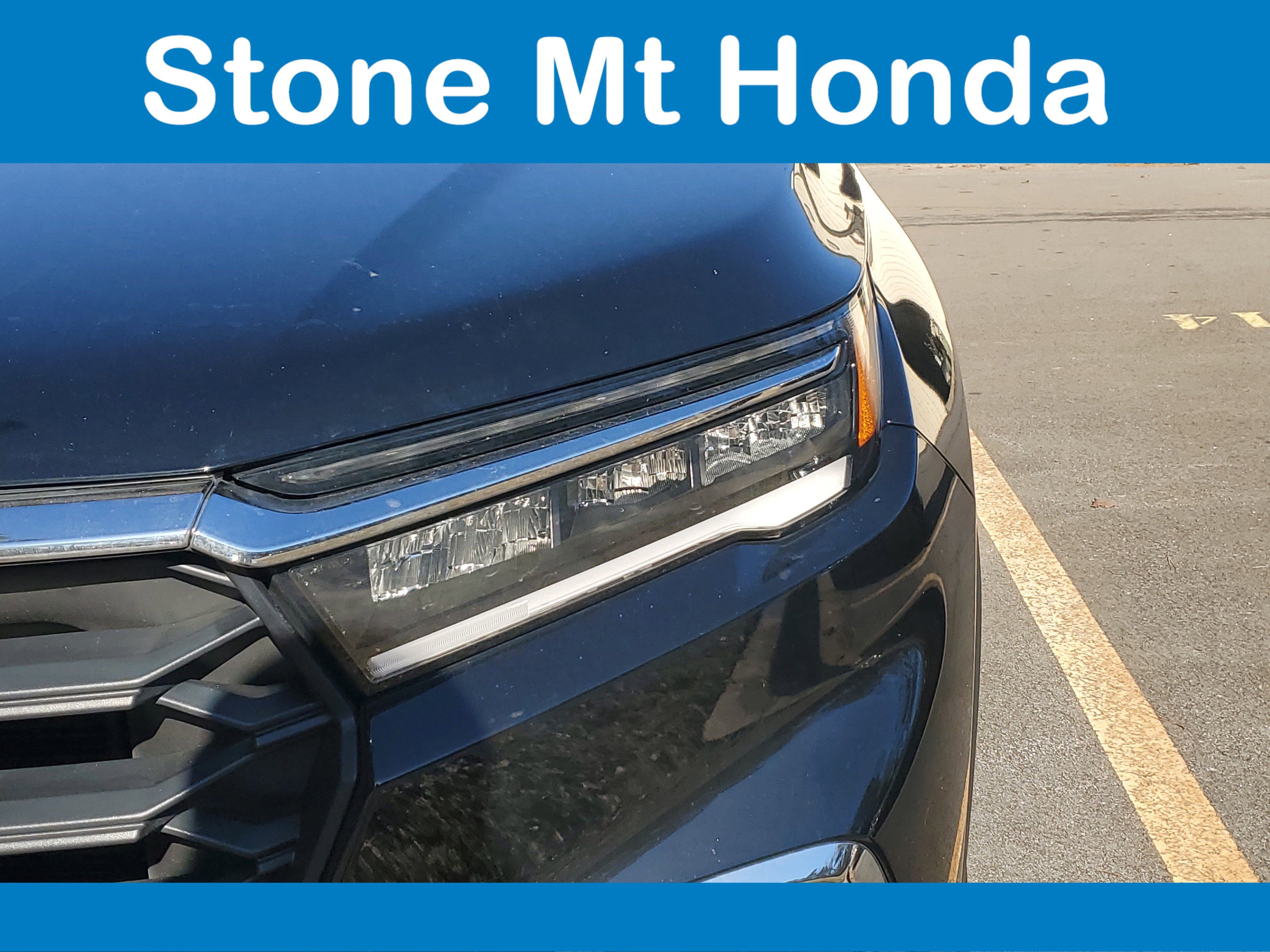 Used 2025 Honda Pilot EX-L image 4