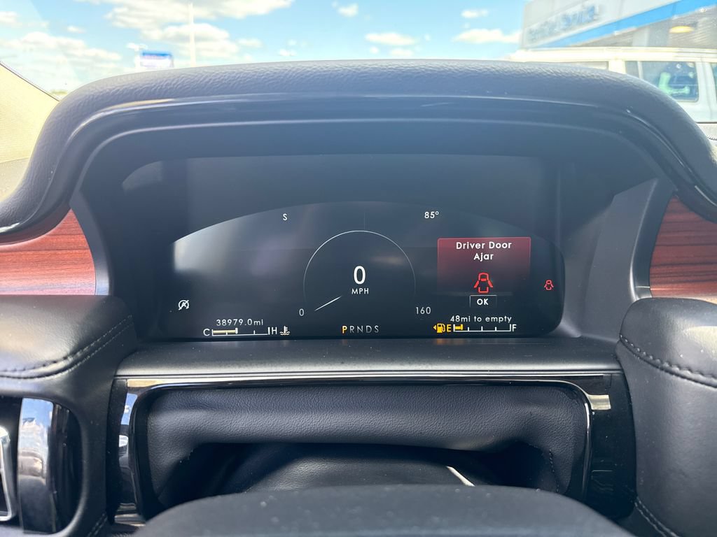 Used 2022 Lincoln Nautilus Reserve AWD/4WD image 18