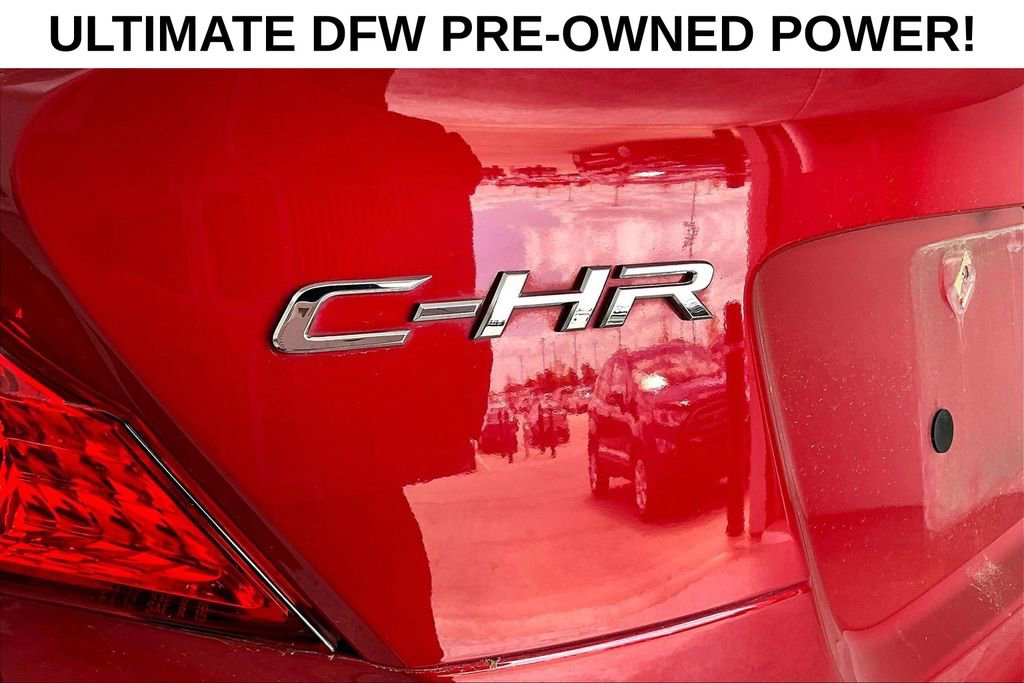 Used 2022 Toyota C-HR XLE FWD image 37