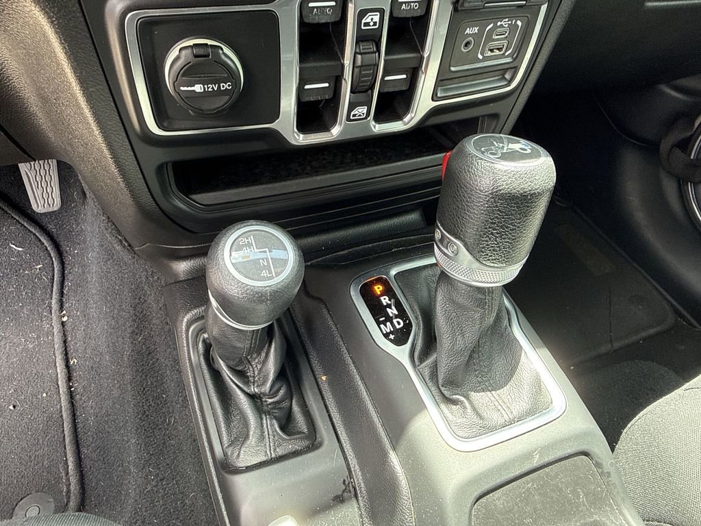 Used 2018 Jeep Wrangler Unlimited Sport S AWD/4WD image 20