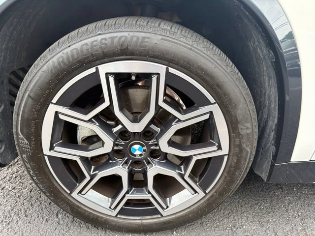 Used 2023 BMW X1 xDrive28i w/ Premium Package AWD/4WD image 9