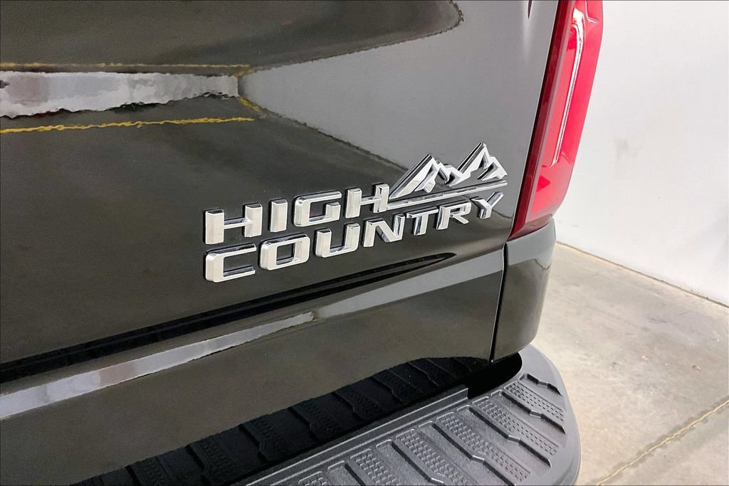 Used 2019 Chevrolet Silverado 1500 High Country w/ Trailer Camera Package AWD/4WD image 25