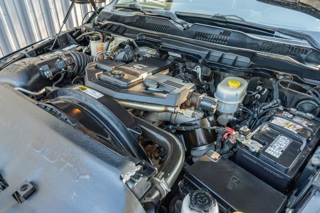 Used 2015 RAM 3500 Laramie w/ Cold Weather Group image 15