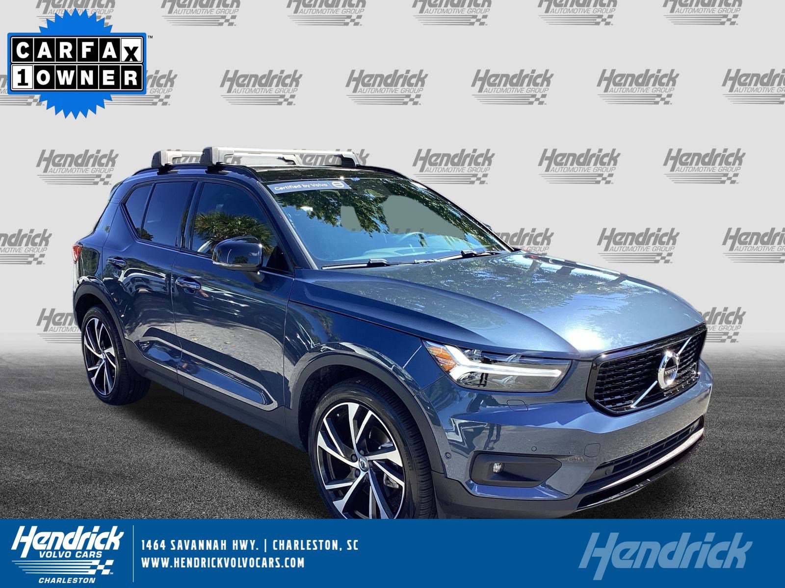 Certified 2022 Volvo XC40 T5 R-Design w/ Advanced Package