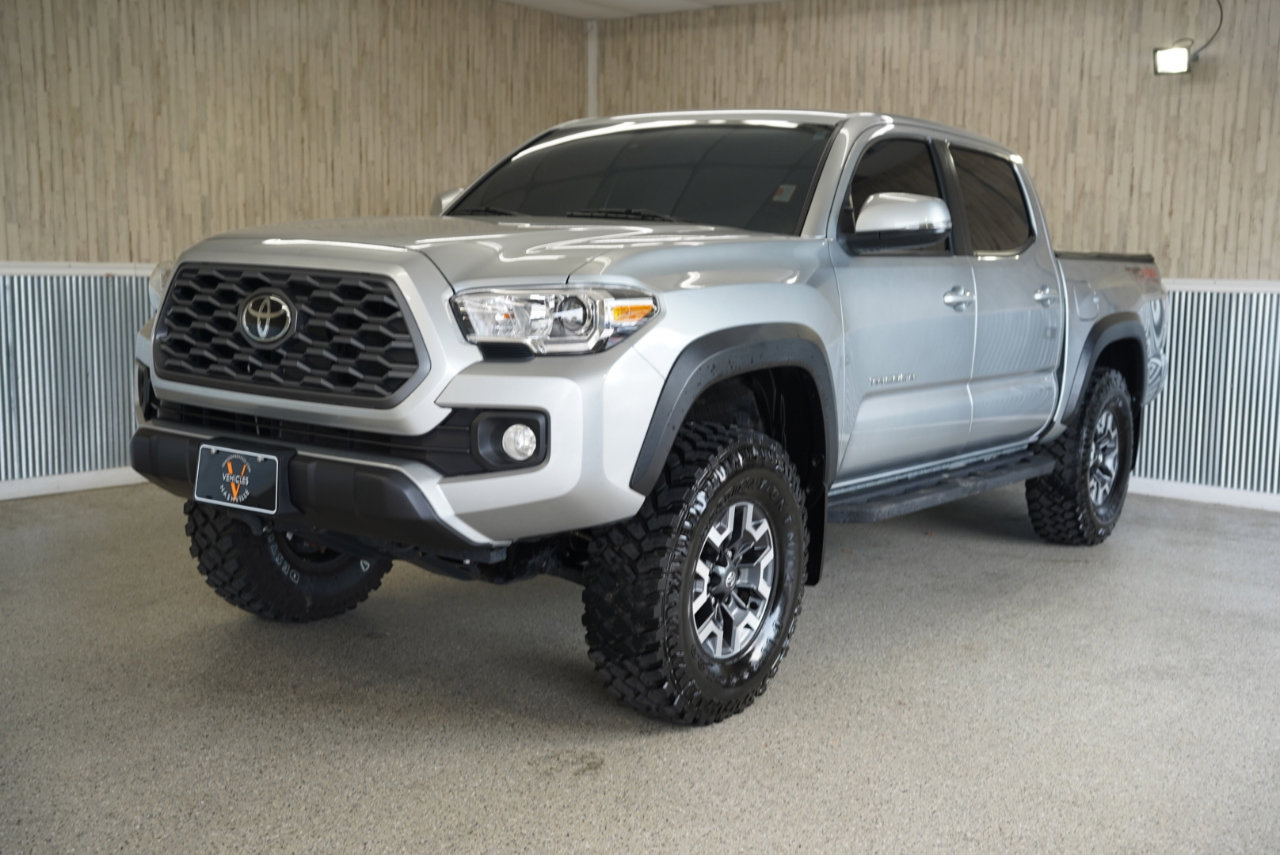 Used 2023 Toyota Tacoma TRD Off-Road image 4