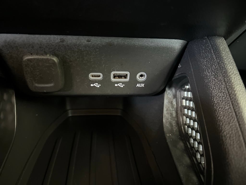 Used 2023 Chevrolet TrailBlazer LT w/ Convenience Package FWD image 52