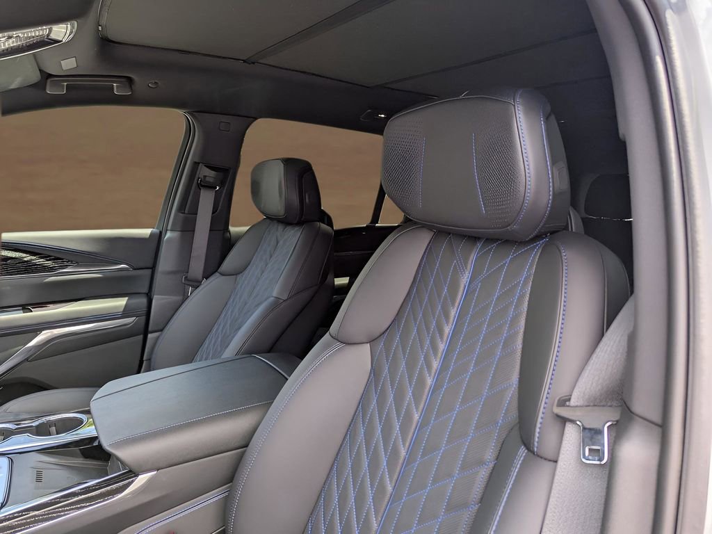 New 2026 Cadillac Escalade IQ Sport 1 w/ LPO, Floor Liner Package image 9