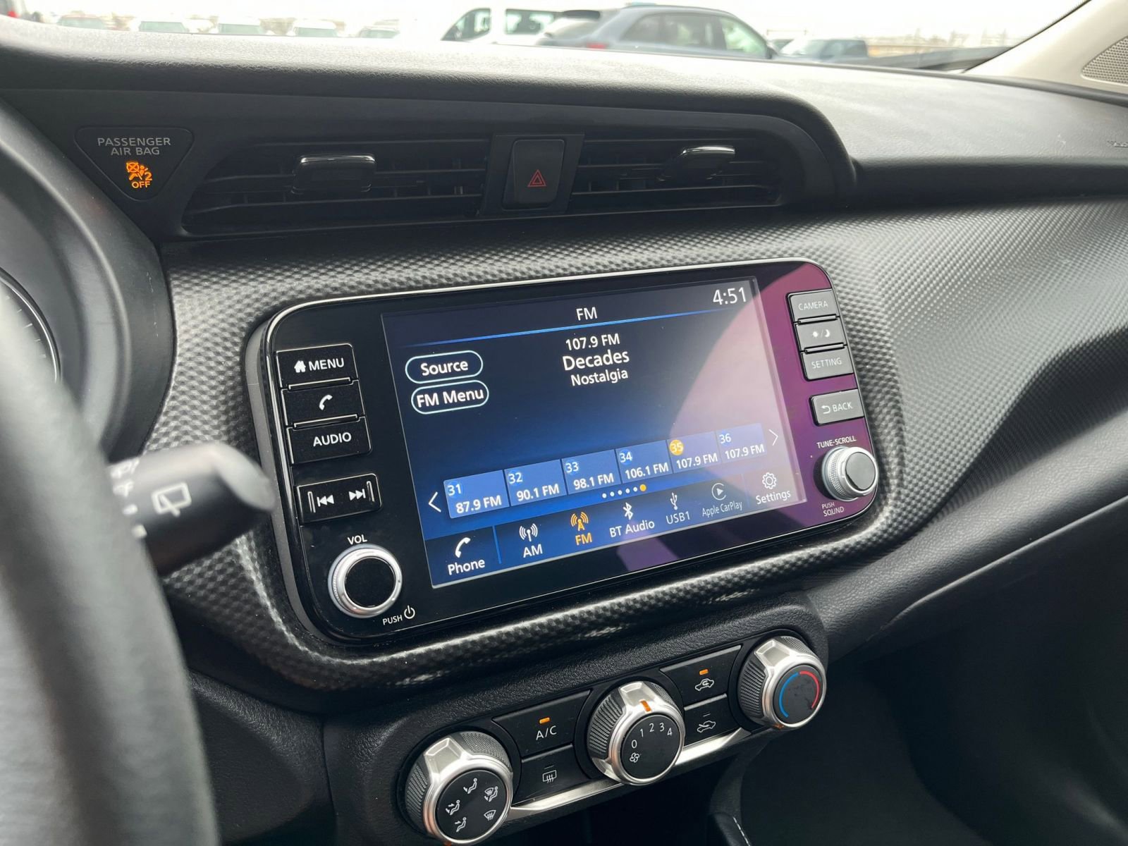 Used 2024 Nissan Kicks SV image 17