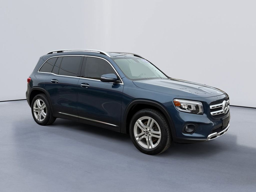 Used 2021 Mercedes-Benz GLB 250 4MATIC image 1