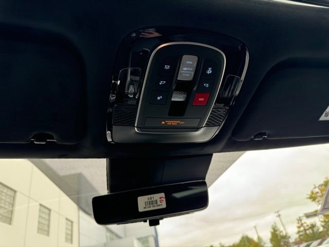 Used 2025 Hyundai Palisade Calligraphy image 43