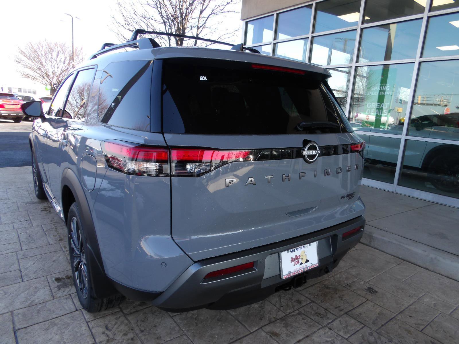 New 2026 Nissan Pathfinder Platinum image 5