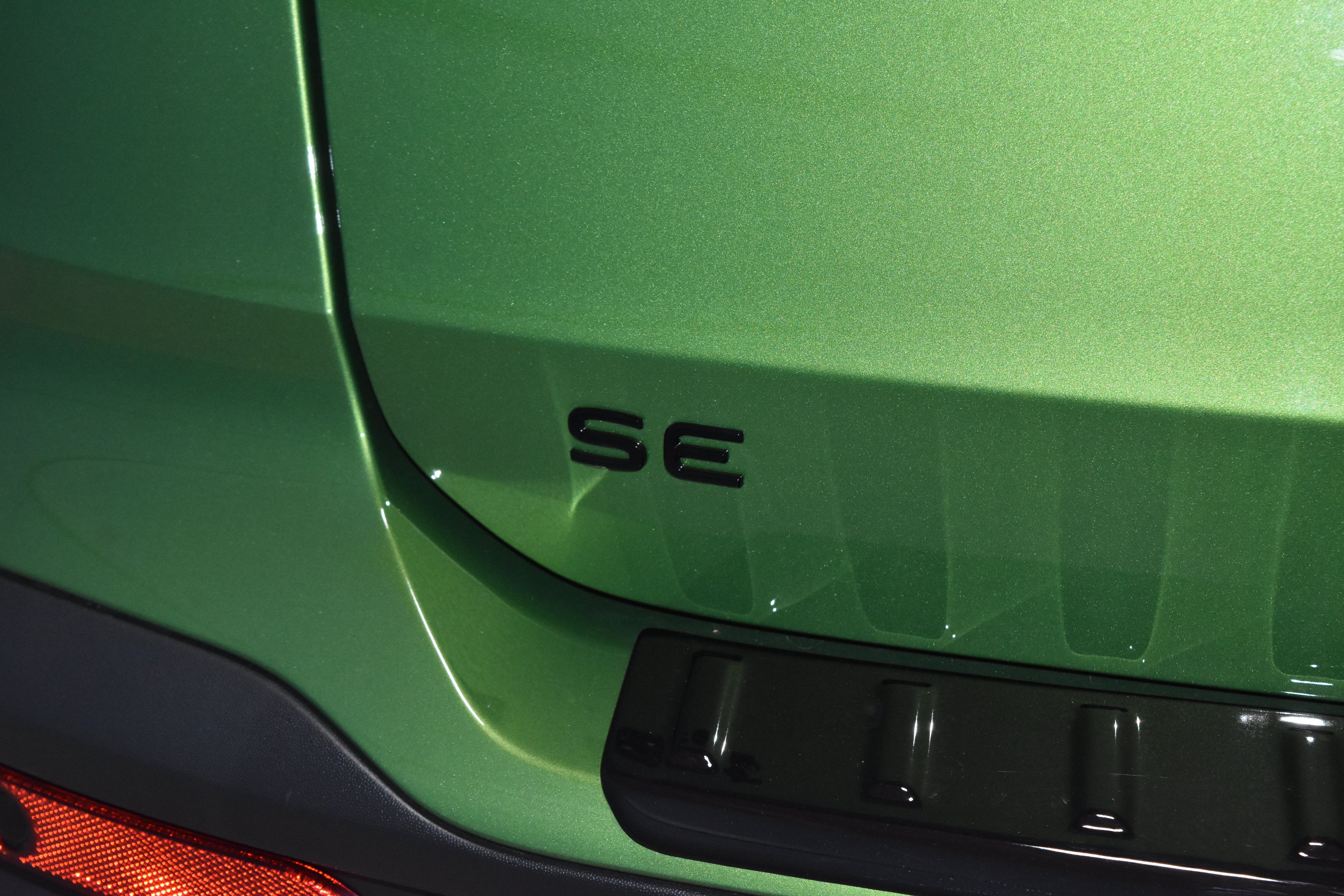 New 2026 Volkswagen Taos SE FWD image 22